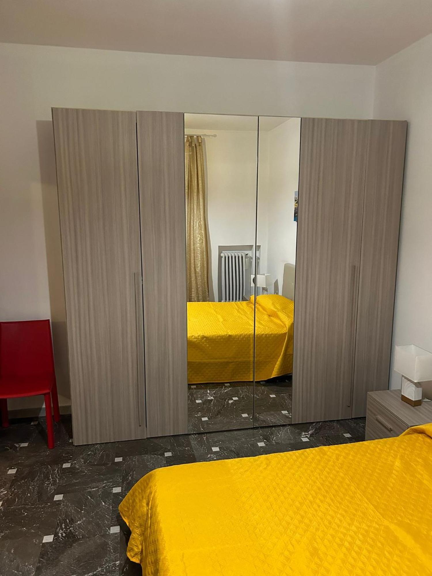 Matthias Central Rooms And Accomodation Bari Exterior photo