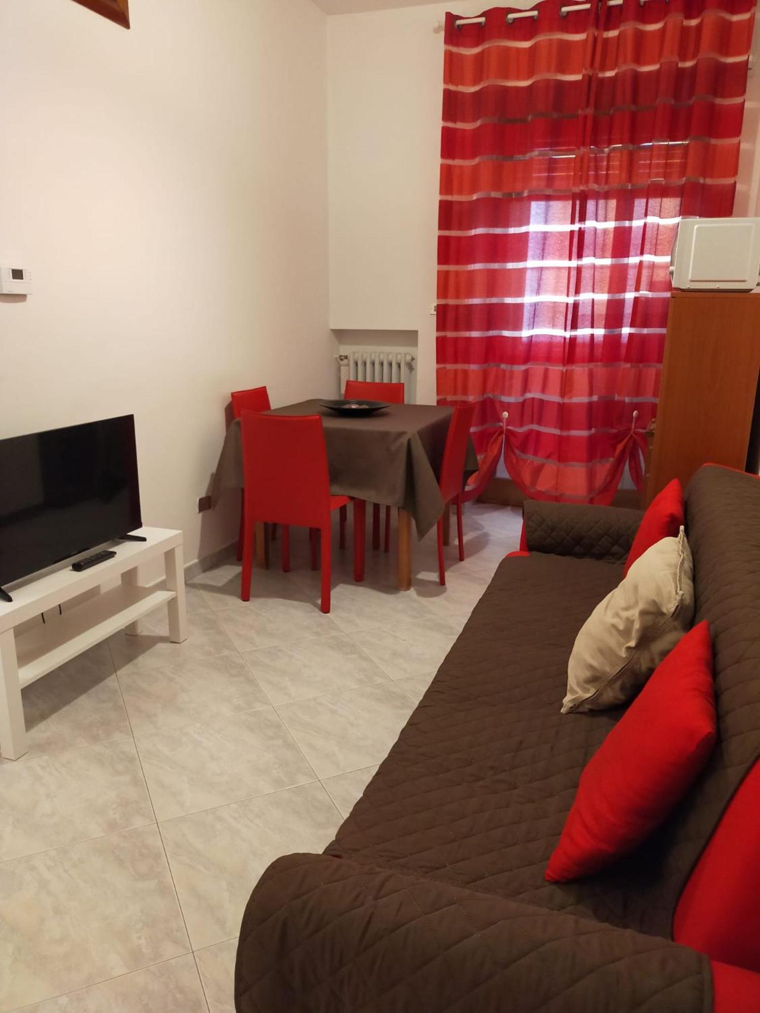 Matthias Central Rooms And Accomodation Bari Exterior photo